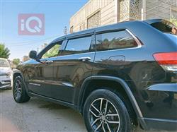 جیپ گراند شیرۆکی